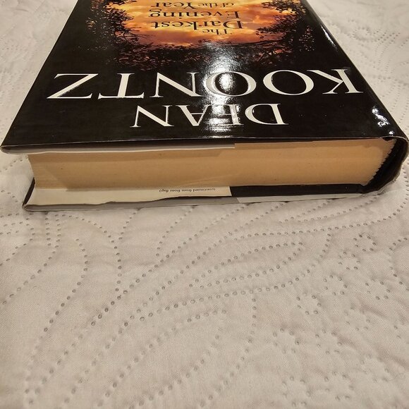 Dean Koontz "The Darkest Evening Of The Year" Hardcover 2007 Bantam Book - Picture 9 of 10